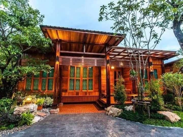 Areeya Phubeach Resort Wooden House Ban Chong Phli Dış mekan fotoğraf