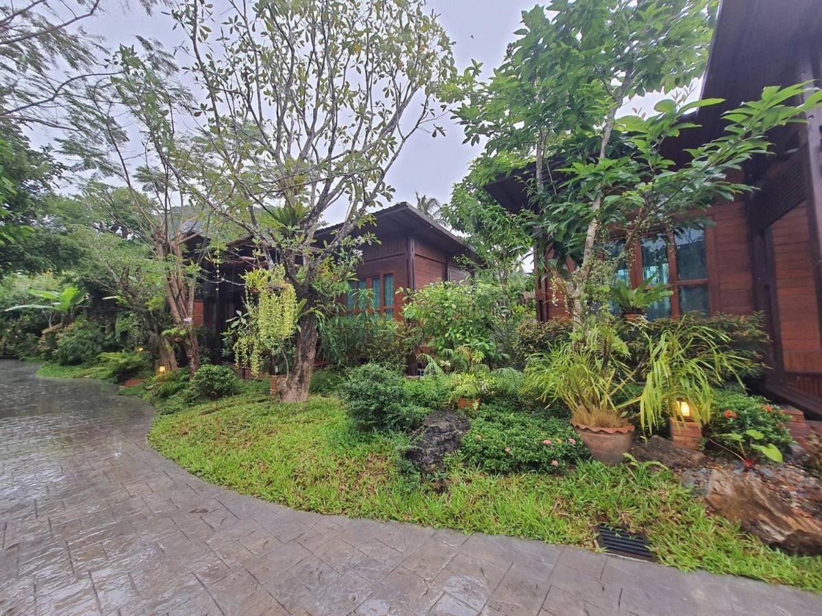 Areeya Phubeach Resort Wooden House Ban Chong Phli Dış mekan fotoğraf